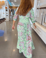 Load image into Gallery viewer, V-Neck 3/4 Sleeve Vacation Dress