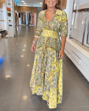 Load image into Gallery viewer, V-Neck 3/4 Sleeve Vacation Dress