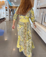 Load image into Gallery viewer, V-Neck 3/4 Sleeve Vacation Dress