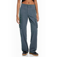 Load image into Gallery viewer, Adjustable Women's Straight Fit Cargo Pants