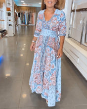 Load image into Gallery viewer, V-Neck 3/4 Sleeve Vacation Dress