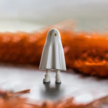 Load image into Gallery viewer, Unique Stand-Up Decorative Ghost