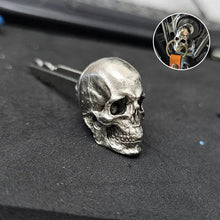 Load image into Gallery viewer, Demon Skull Key