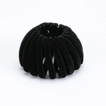 Load image into Gallery viewer, Velvet Nest Scrunchie