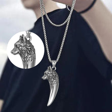 Load image into Gallery viewer, &#39;&#39; Never give up &#39;&#39; Wolf Necklace