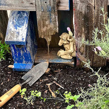 Load image into Gallery viewer, Dry Old Man Resin Ornament