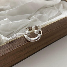 Load image into Gallery viewer, Creative Smile Ring