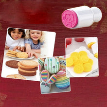 Load image into Gallery viewer, Non-Stick Cookie Stamp and Knife(5 Styles in Set)