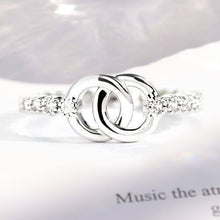 Load image into Gallery viewer, Forever Linked Interlocking Ring