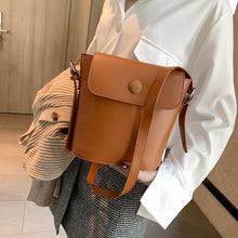 Load image into Gallery viewer, Women's Leather Bucket Bag