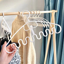 Load image into Gallery viewer, Magic Wave Pattern Hanger