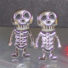 Load image into Gallery viewer, Punk Style Skull Ear Studs