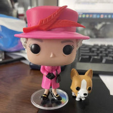 Load image into Gallery viewer, Queen Of England Character And Corgi Scale Model