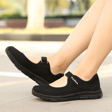 Load image into Gallery viewer, Women's Mary Jane Flat