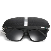 Load image into Gallery viewer, Black Frame Polarized Sunglasses