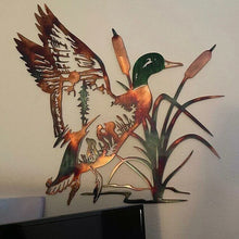 Load image into Gallery viewer, Wild Duck Metal Decorative Pendant