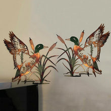 Load image into Gallery viewer, Wild Duck Metal Decorative Pendant