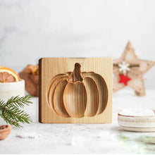 Load image into Gallery viewer, Wood Patterned Cookie Cutter