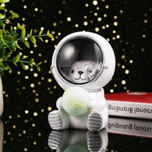 Load image into Gallery viewer, Astronaut Atmosphere LED Night Light
