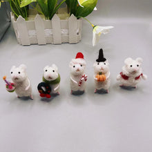 Load image into Gallery viewer, Felt Mouse and Pumpkin Ornament