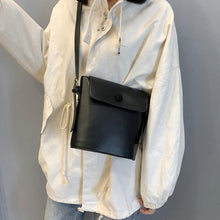 Load image into Gallery viewer, Women's Leather Bucket Bag