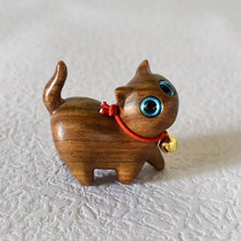 Load image into Gallery viewer, Handmade Wood Carved Cats Decoration